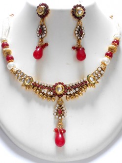 Polki Necklace Set